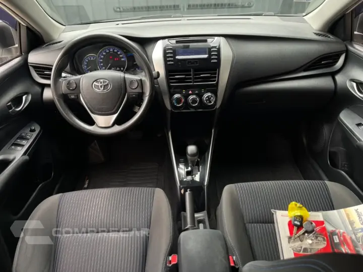 YARIS 1.5 16V FLEX SEDAN XL MULTIDRIVE