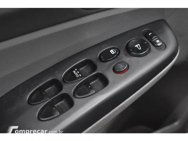 CIVIC - 1.8 LXS 16V 4P MANUAL