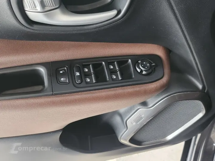 RENEGADE 1.3 T270 Turbo Flex Longitude At6