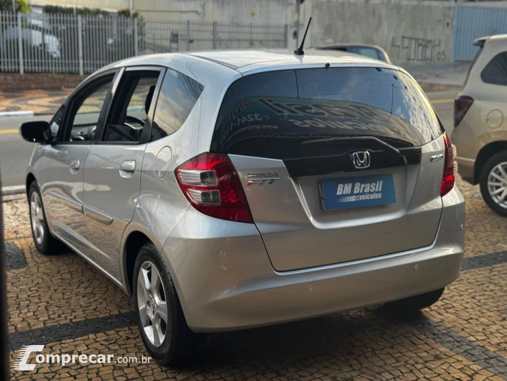 FIT 1.4 LX 16V