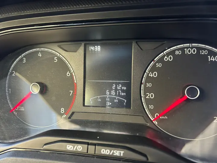 Polo Track 1.0 Flex 12V 5p