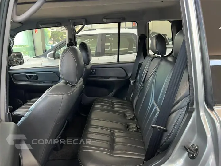 PAJERO TR4 2.0 4X2 16V 140CV FLEX 4P AUTOMÁTICO