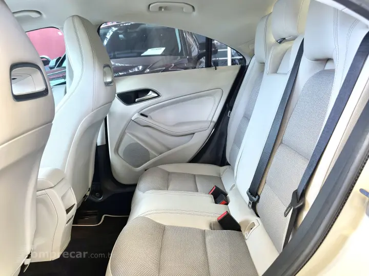 CLA 180 1.6 CGI GASOLINA 7G-DCT