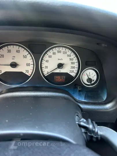 ASTRA 2.0 MPFI Elegance Sedan 8V