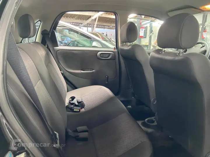 CORSA HATCH MAXX 1.4 8V 4P