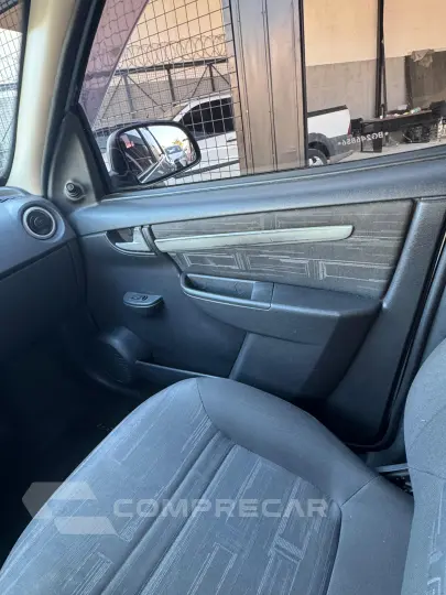 Prisma Sedan Maxx LT 1.4 Econoflex