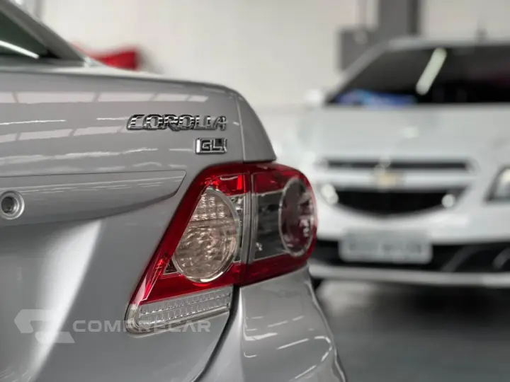 COROLLA 1.8 GLI 16V FLEX 4P AUTOMÁTICO