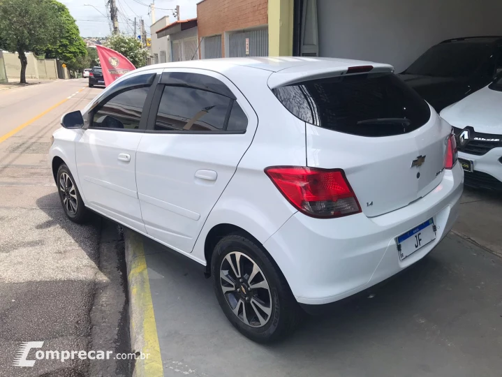 ONIX 1.4 MPFI LTZ 8V
