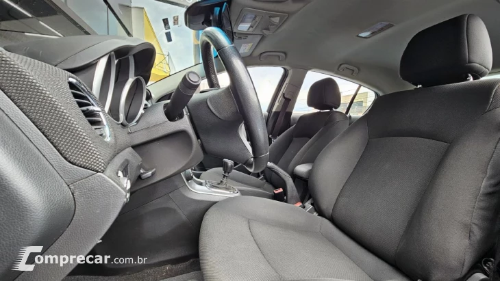 CRUZE HB Sport LT 1.8 16V FlexP. 5p Aut