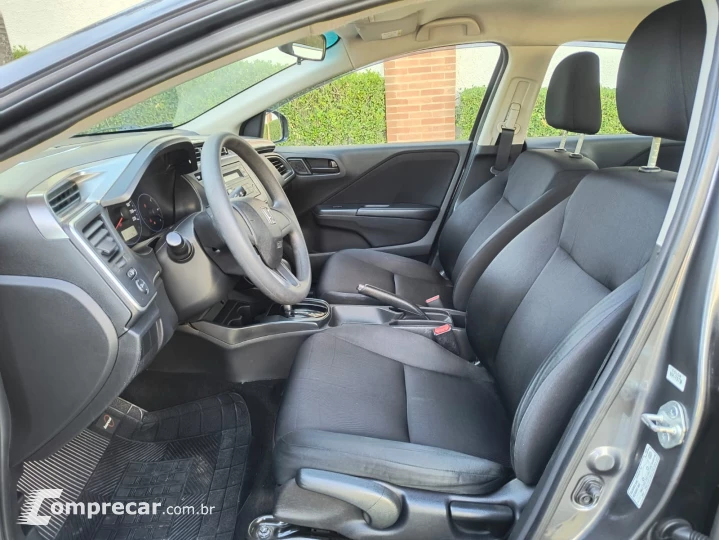 CITY 1.5 DX Sedan 16V