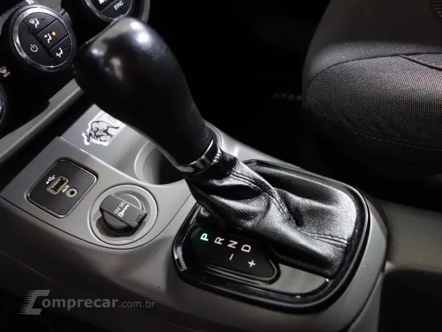 TORO - 1.8 16V EVO FREEDOM AT6