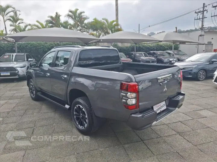 L200 TRITON 2.4 16V TURBO DIESEL SPORT HPE CD 4P