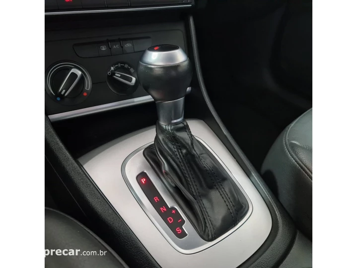 Q3 1.4 TFSI AMBIENTE GASOLINA 4P S TRONIC