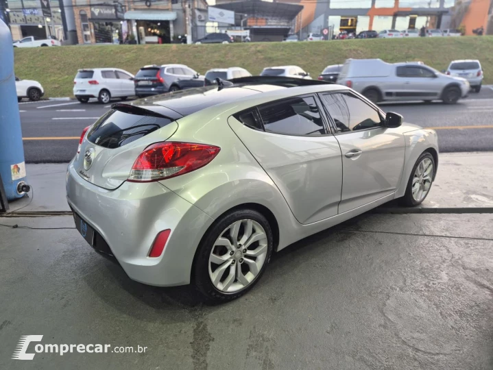 Veloster 1.6 16V  140cv Aut.