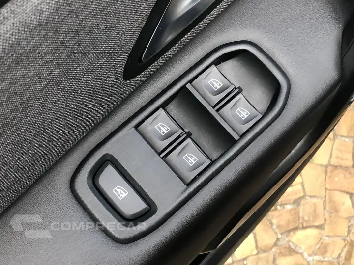 Duster 1.3 Tce Flex Iconic X-Tronic