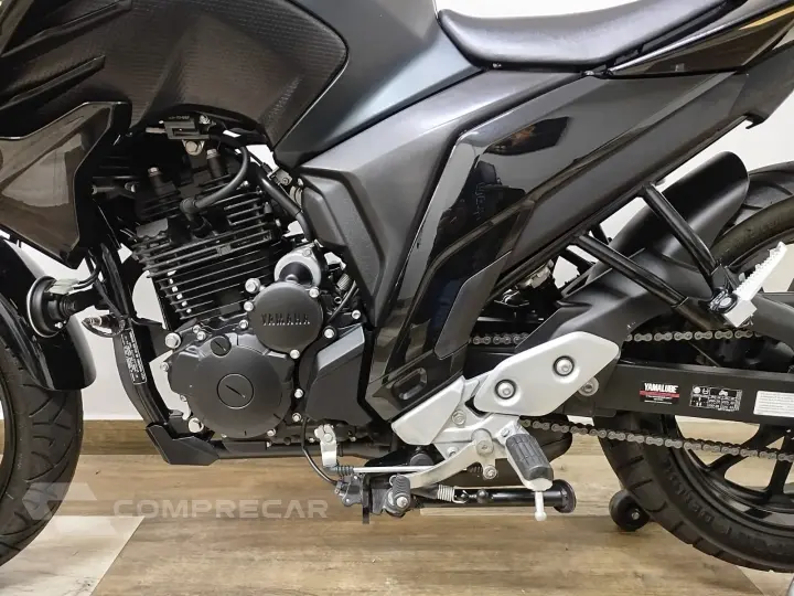 FZ25 FAZER 250