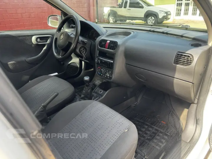 Corsa Sedan 1.4 4P MAXX FLEX