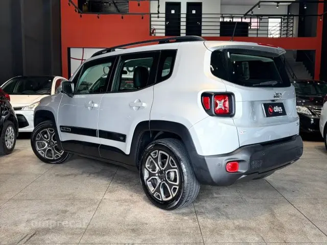 RENEGADE - 1.8 16V LONGITUDE 4P AUTOMÁTICO