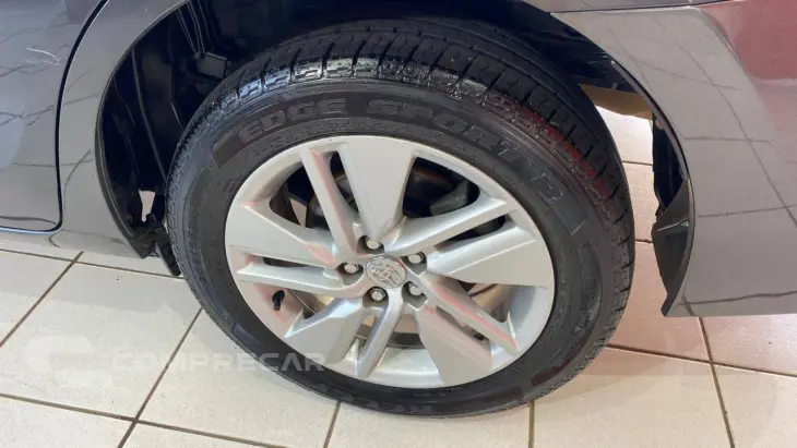 TOYOTA COROLLA 1.8 GLI 16V