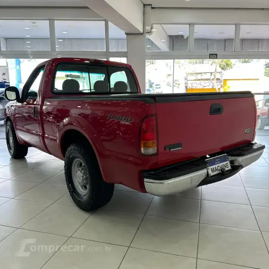 F-250 4.2 XLT 4X2 CS V6