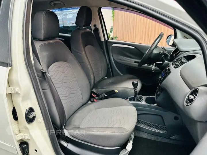 PUNTO 1.4 Attractive Italia 8V