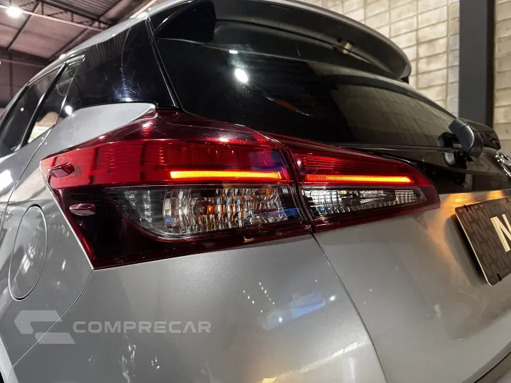 YARIS 1.5 16V FLEX XLS CONNECT MULTIDRIVE