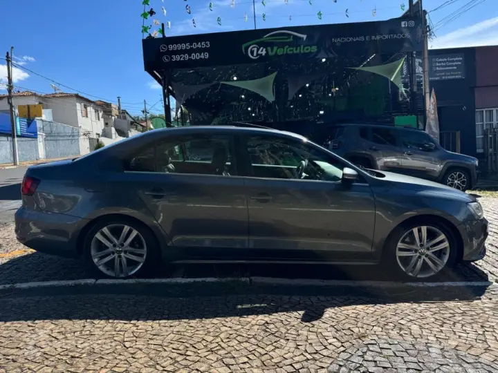 JETTA Highline 2.0 TSI 16V 4p Tiptronic