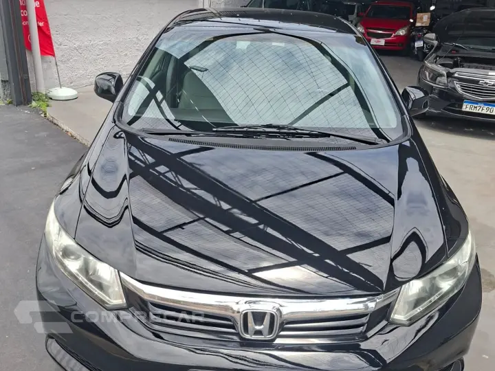 Civic 1.8 Lxs 16V Flex 4P Automático