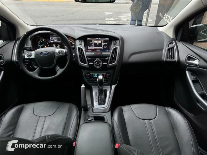 FOCUS 2.0 Titanium Plus Sedan 16V