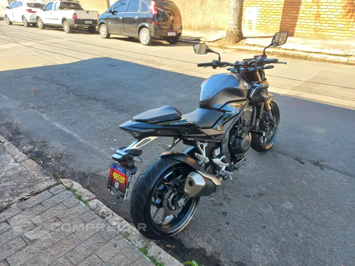 CB 500 F