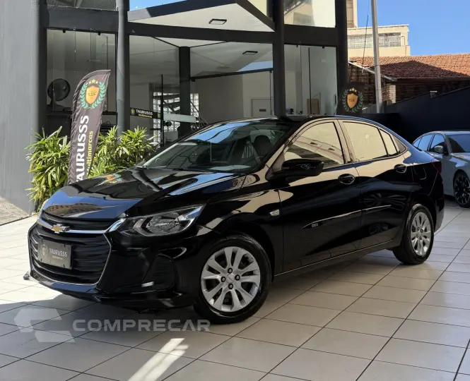 ONIX SEDAN Plus LT 1.0 12V Flex 4p Mec.