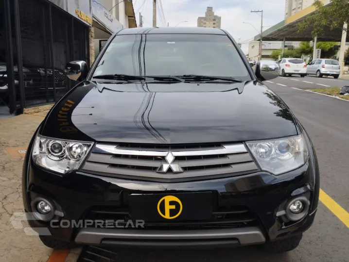 L 200 Triton 3.5 V6 HPE 4X4 FLEX CABINE DUPLA