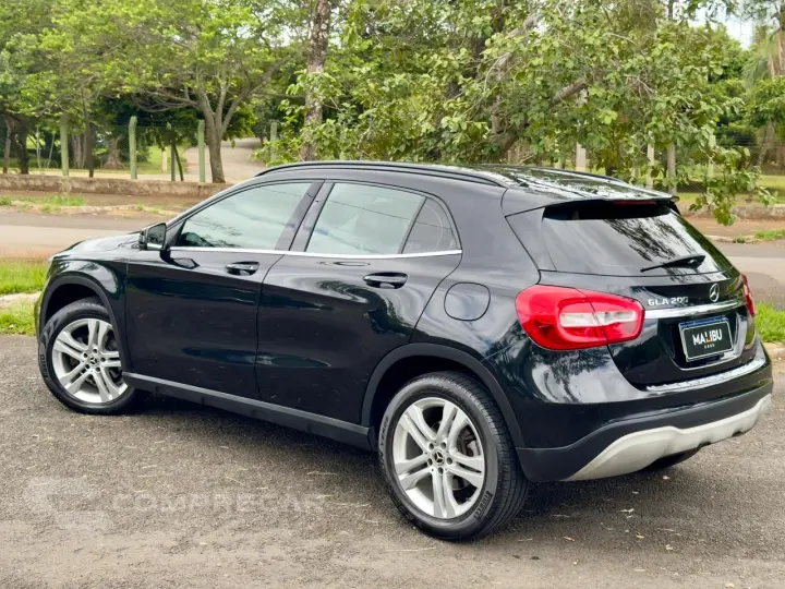 GLA 200 1.6 CGI Style 7g-dct