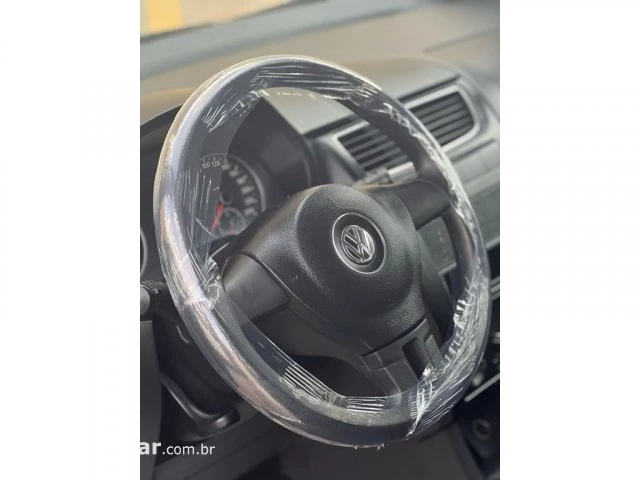 FOX - 1.6 MI PRIME 8V 4P MANUAL