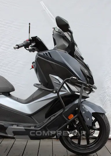 DAFRA CRUISYM 300