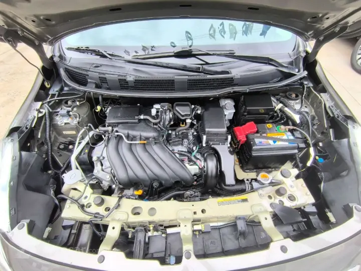 VERSA SL 1.6 16V Flex Fuel 4p Mec.