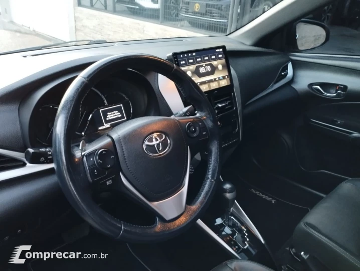 Yaris Hatch 1.5 16V 4P FLEX XLS CONNECT MULTIDRIVE AUTOMÁTIC