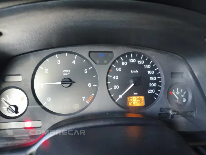 ASTRA 1.8 MPFI GL 8V
