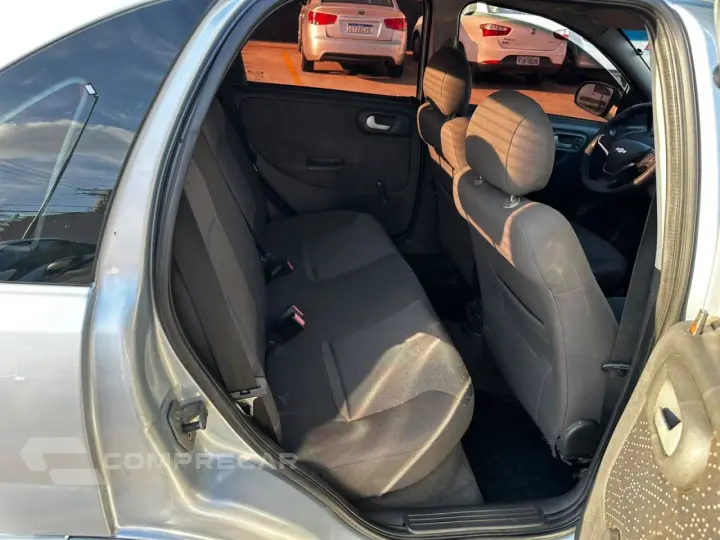 Corsa Sedan 1.4 4P PREMIUM FLEX
