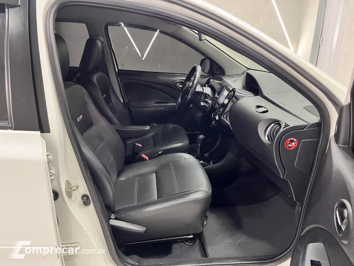 ETIOS 1.5 Platinum Sedan 16V