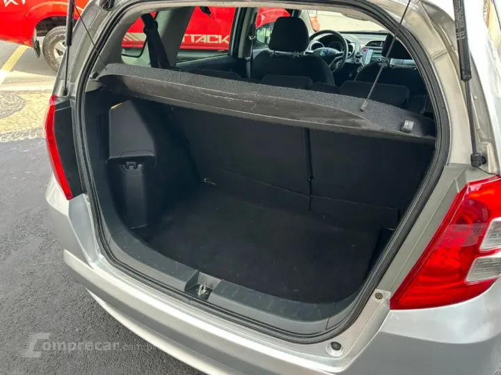 Fit LX 1.4/ 1.4 Flex 8V/16V 5p Aut.