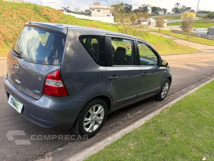 GRAND LIVINA 1.8 S 16V