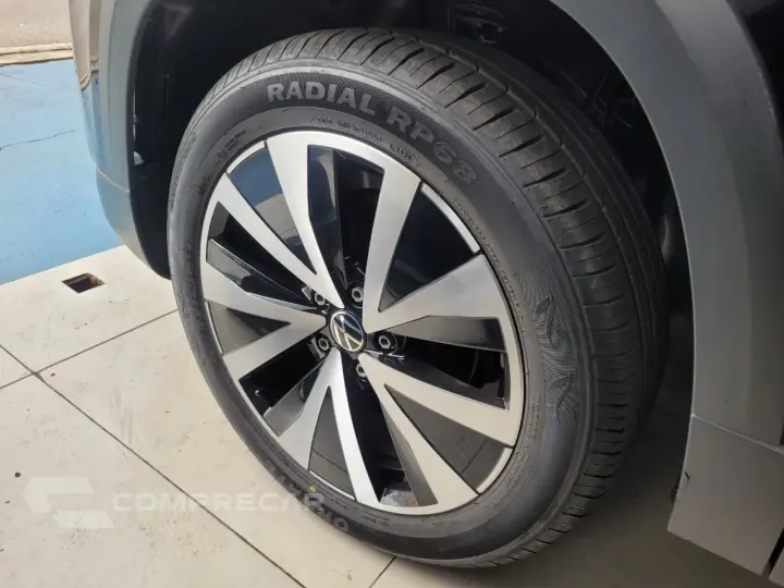 TAOS Highline 1.4 250 TSI Flex Aut.