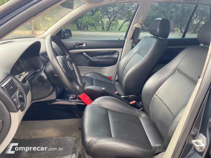 GOLF 2.0 MI 8V
