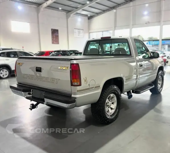 SILVERADO 4.2 D-20 Rodeio 4X2 CS 18V Turbo Intercooler