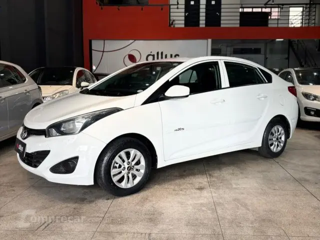 HB20S - 1.0 COMFORT PLUS 12V 4P MANUAL