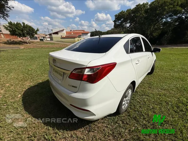 HB20S 1.6 COMFORT PLUS 16V FLEX 4P MANUAL
