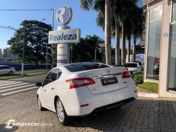 Sentra SL 2.0 Flex Fuel 16V Aut.