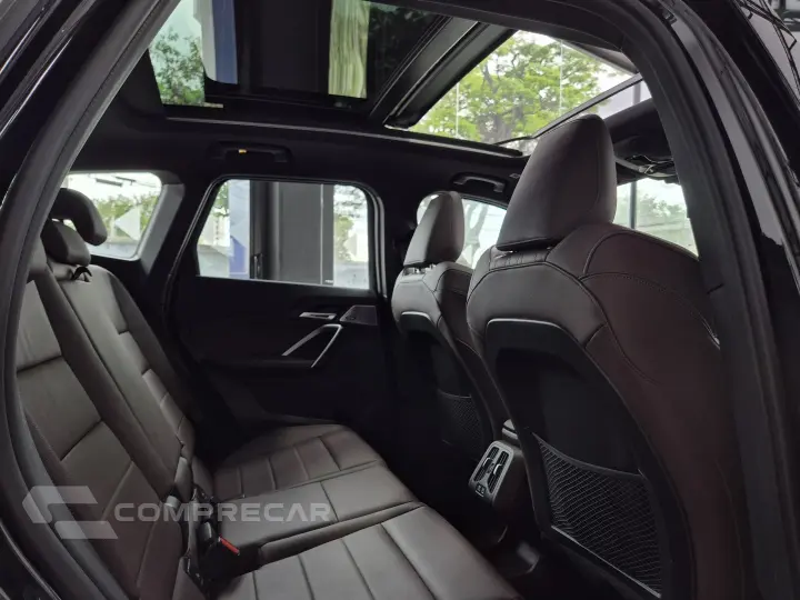 X1 2.0 16V Turbo Sdrive20i M Sport