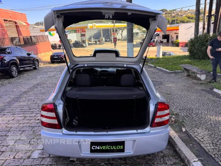 Astra Advantage 2.0 MPFI 8V FlexPower 5p